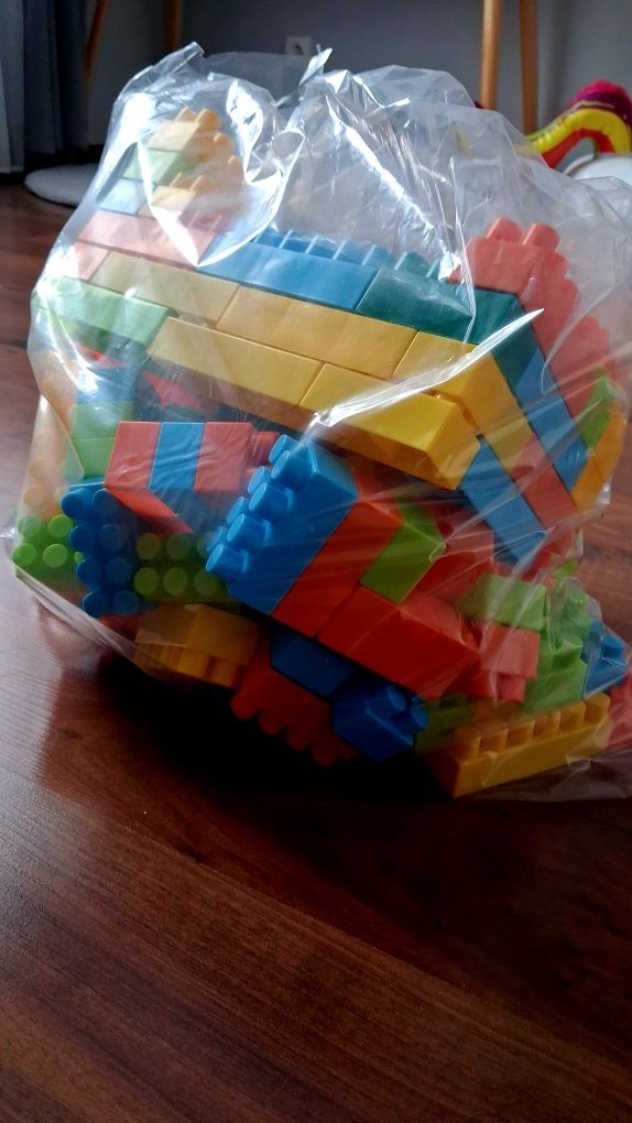 Klocki plastikowe mix