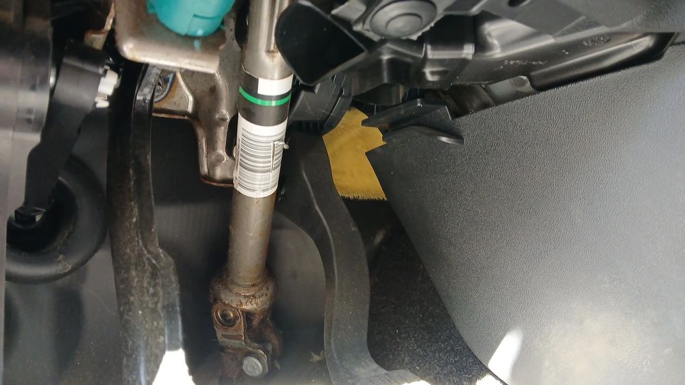 Coluna de direção PEUGEOT 208