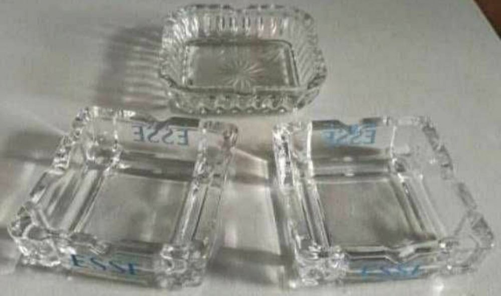 Стеклянные пепельницы