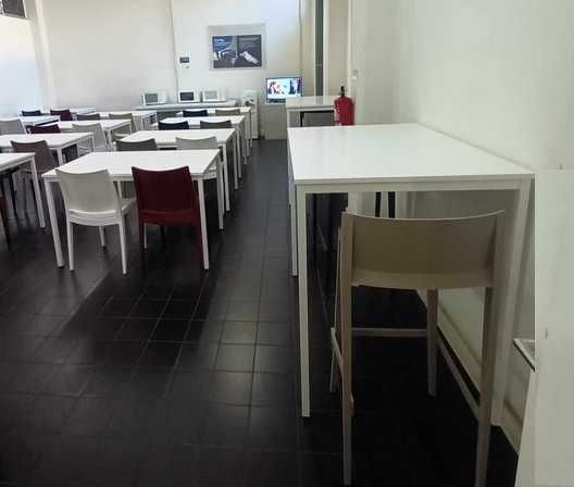 Mesa alta Com 120x40x110alt  preta ou branca