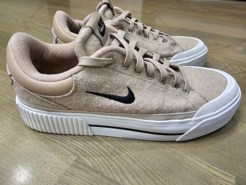 Кросівки Nike Court Legacy Lift FZ2606-200 кеди