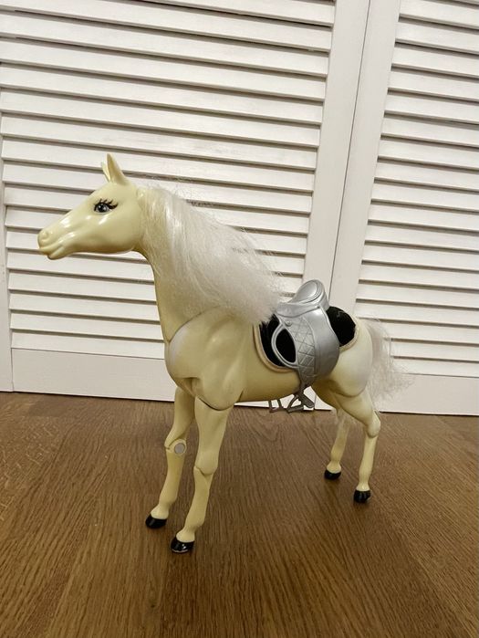 Кінь іграшка Barbie Defa