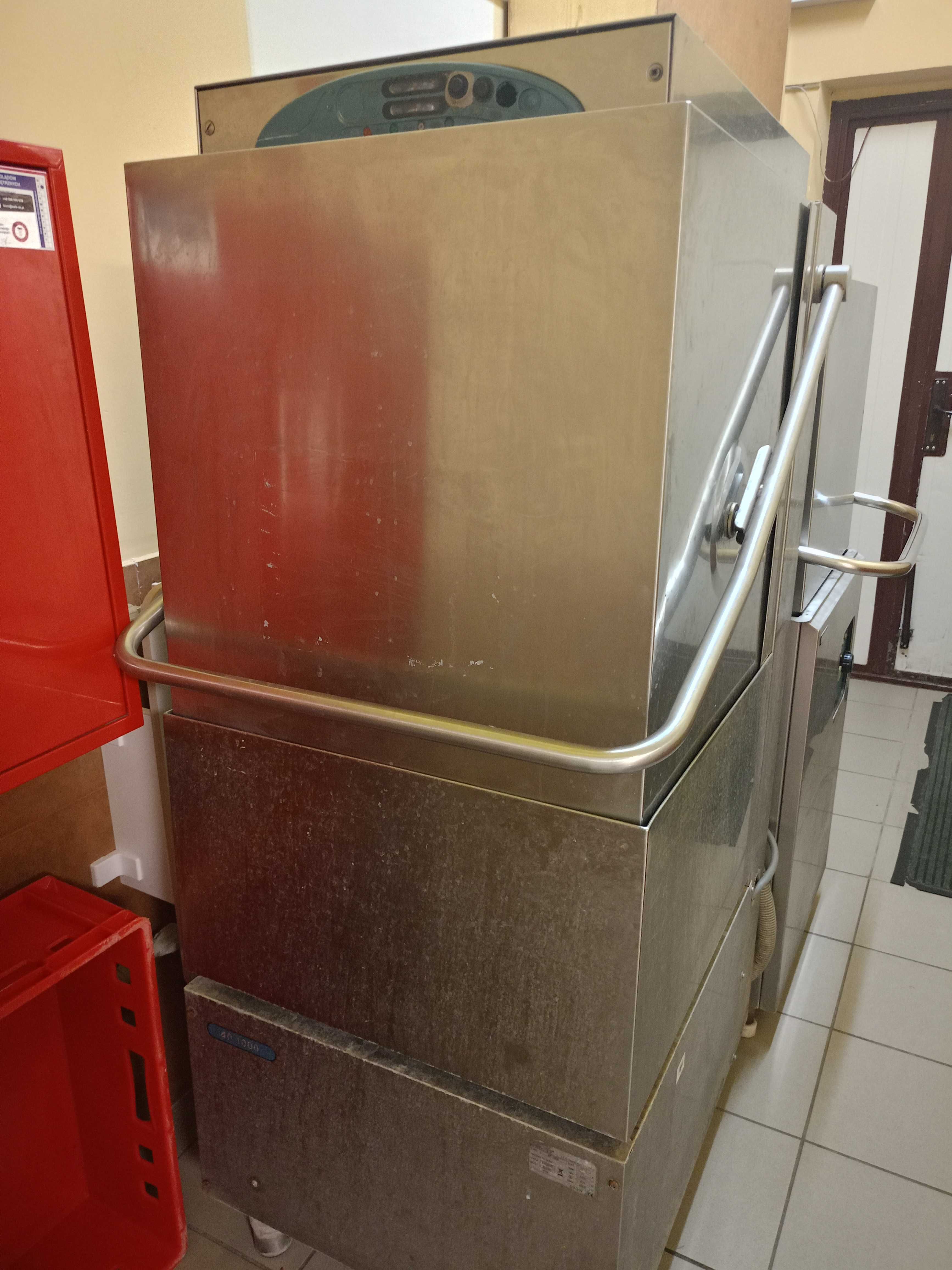 Zmywarka kapturowa Lozamet