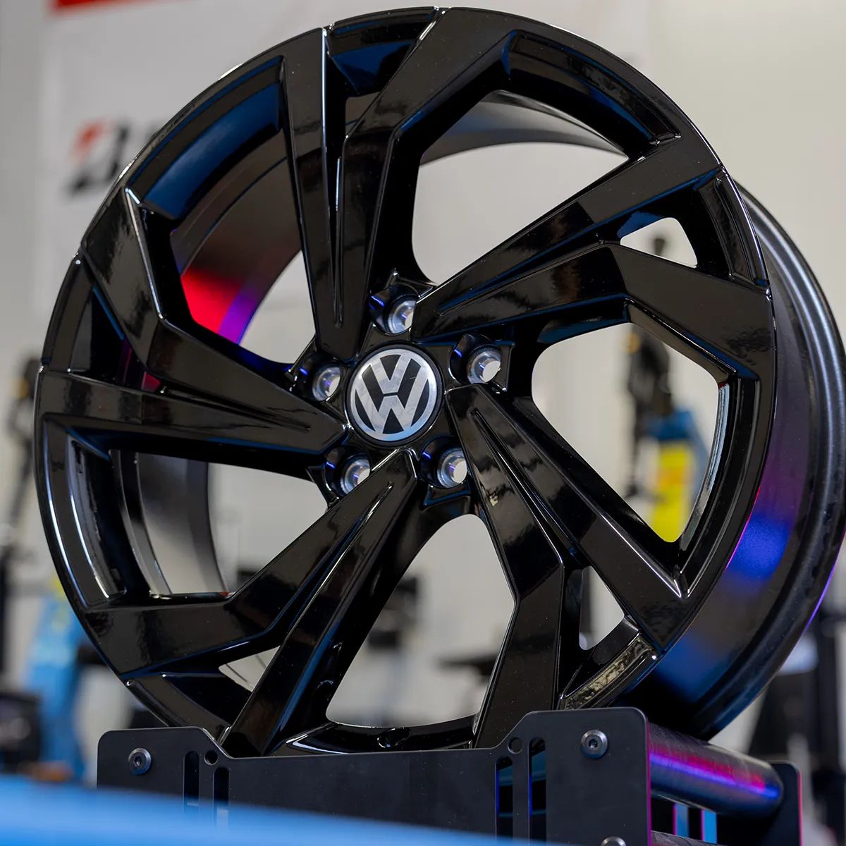 NOWE ORYGINALNE Felgi Volkswagen 18" Jetta ID3 ID4 Golf Passat Tiguan