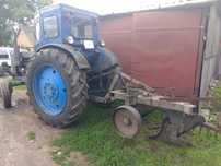 Продам т40 плуг. Культиватор