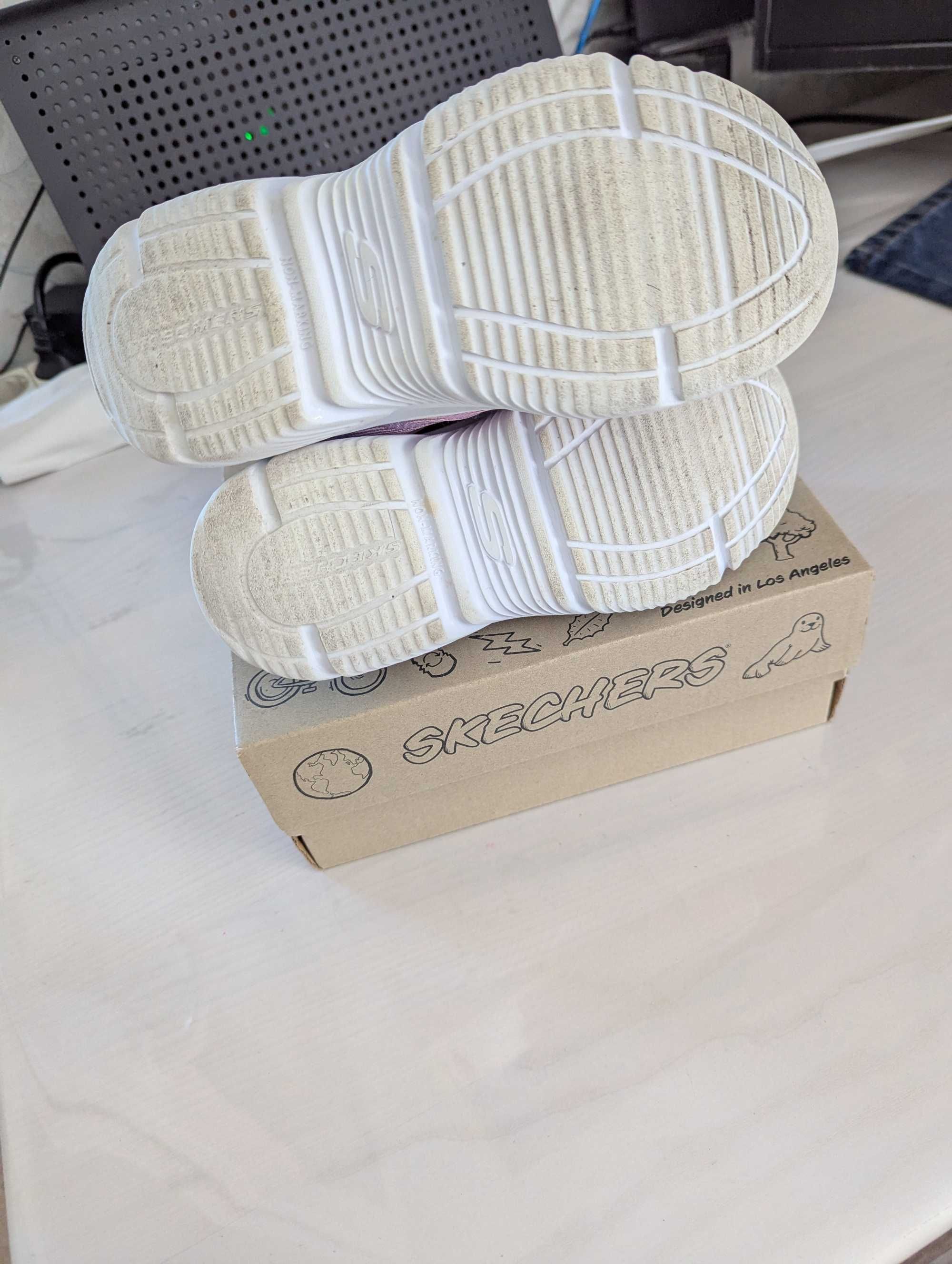 Кросівки для дівчинки Skechers 32р, 19,5 см стопа