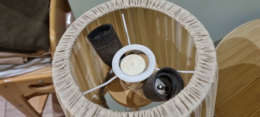 Lampy podłogowe wolnostojące duze