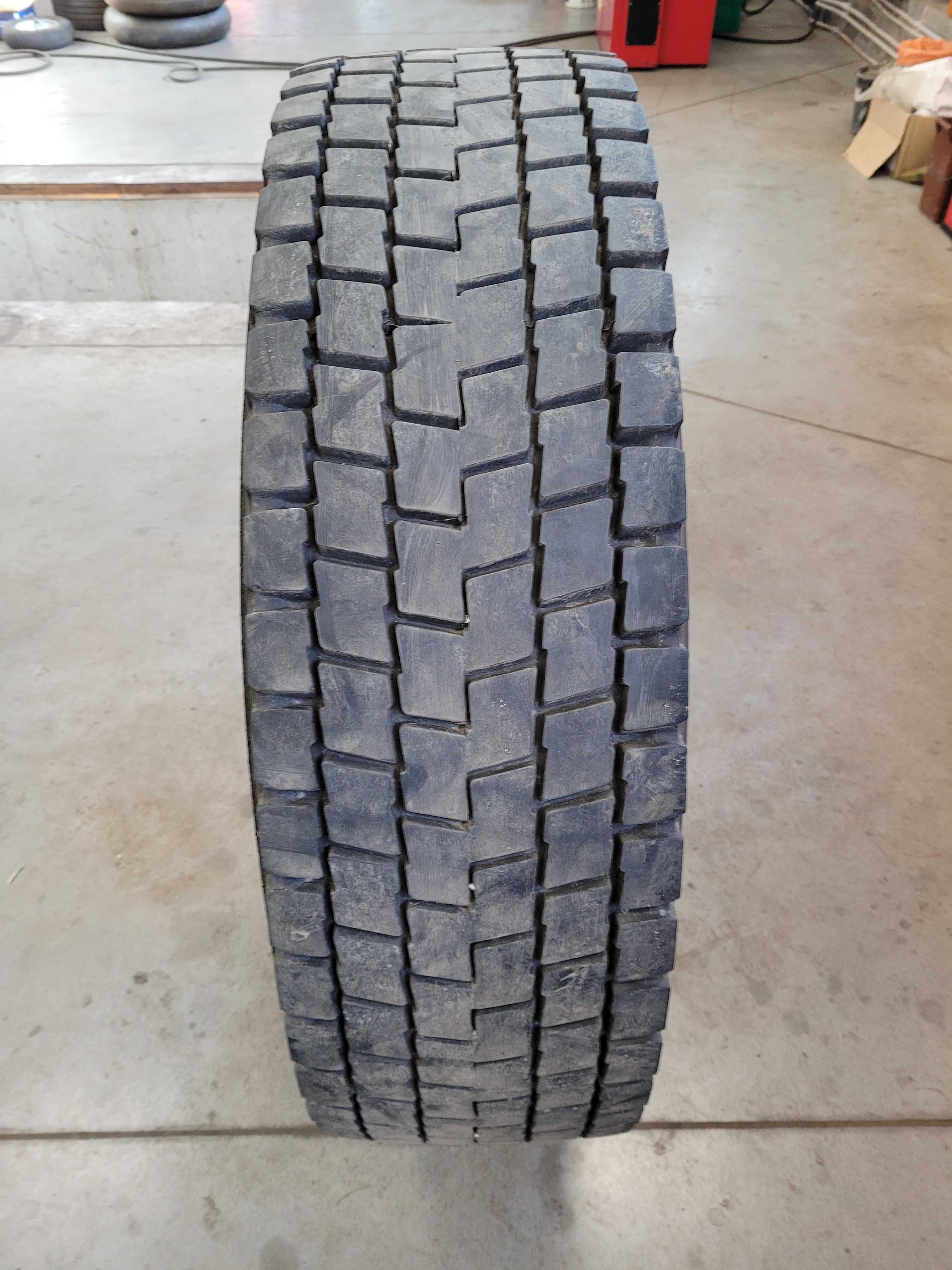 Opona Berliner 315/80 r 22,5