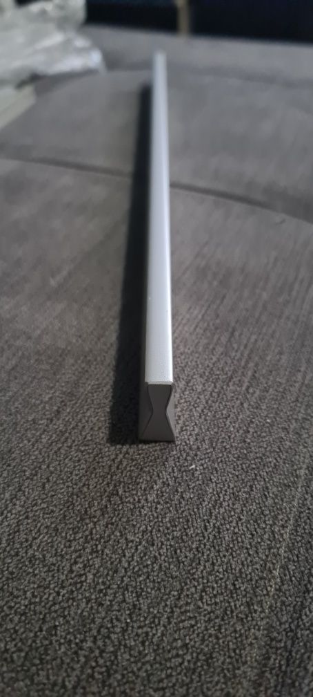 uchwyt meblowy 2.zł za szt  dł 340mm okazja
