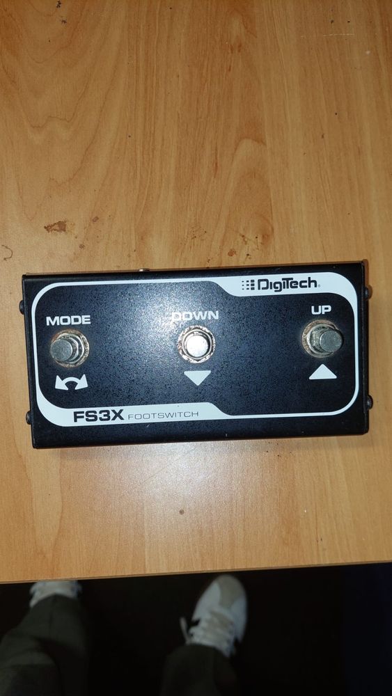 Beriger Ultra Octaver + Footswitch FS3x