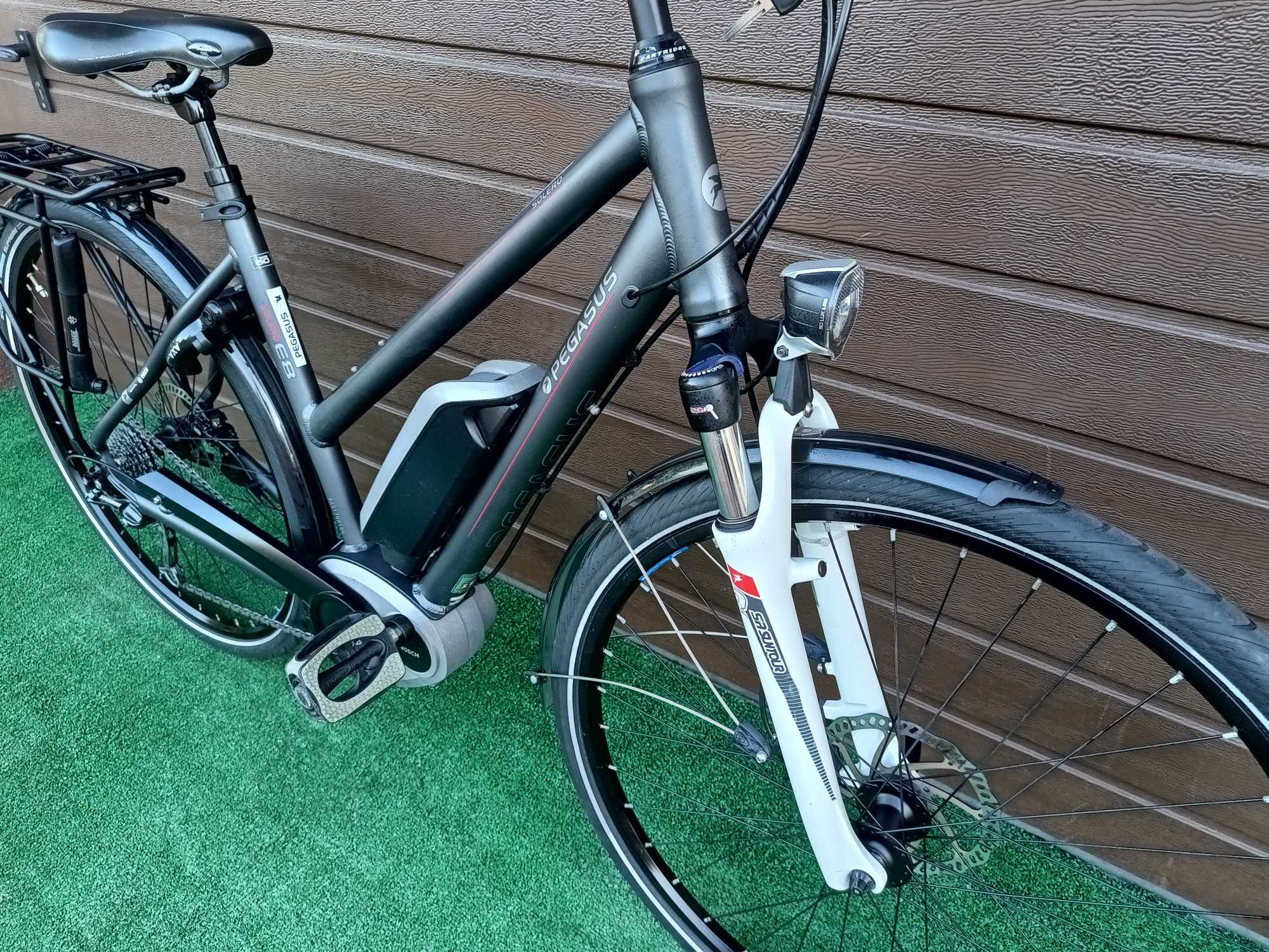 Rower Elektryczny Pegasus 28" Bosch 1x8 Shimano Deore  Amor 2xT LED