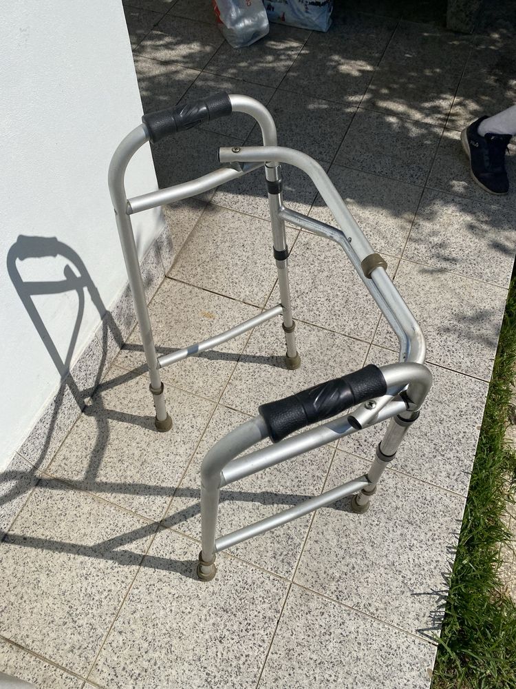 Andadeira Dobravel