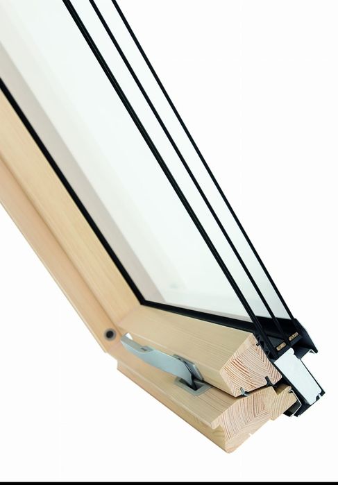 Okno dachowe Fakro FTP-VU 41 APMX 78x118 – RAL 7016 / RAL 9005 – nowe