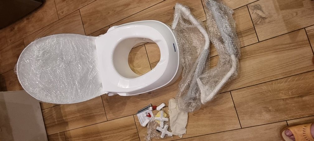 Aqatec nasadka na sedes z podlokietnikami/nowa