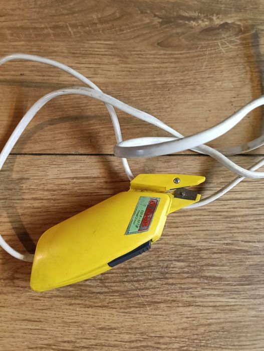 Nożyce krawieckie elektryczne kijuw ZSRR.