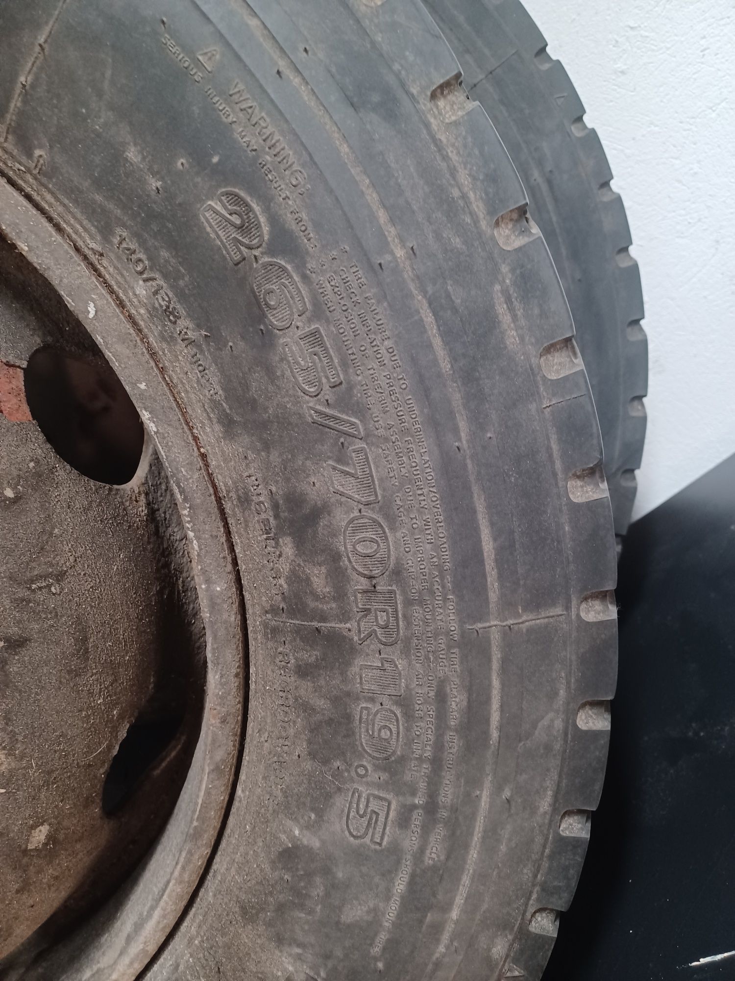 Koła Hankook 265/70 R19,5