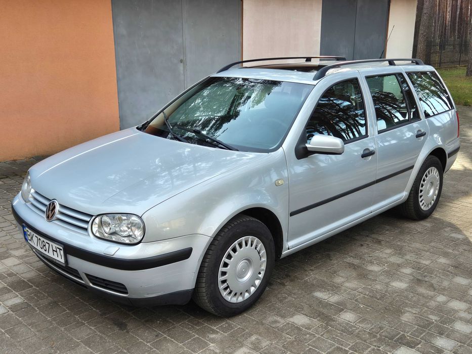 Volkswagen Golf 4, 1999, 1.6 MPI