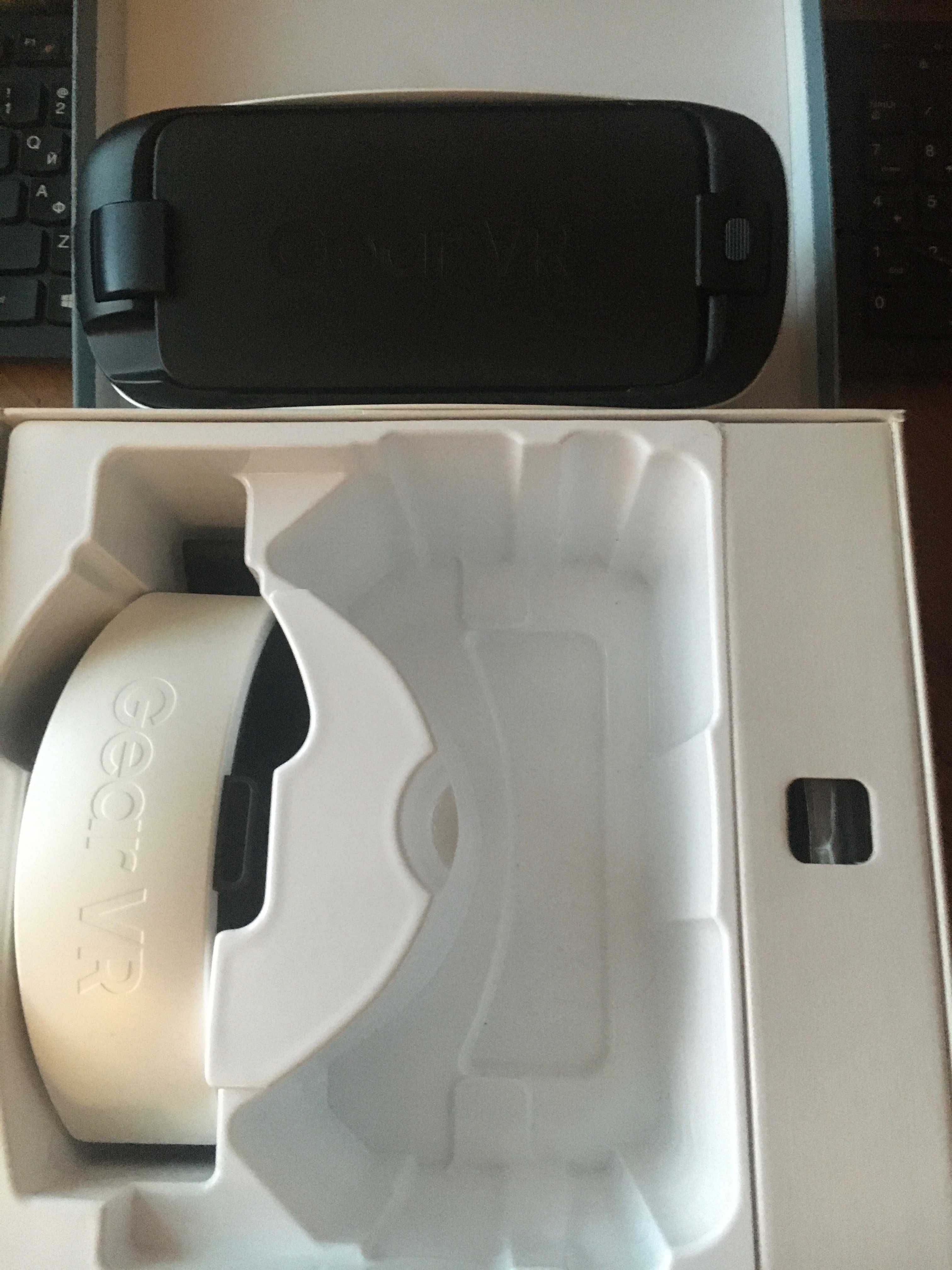 Очки ВР Samsung Gear VR2 Black