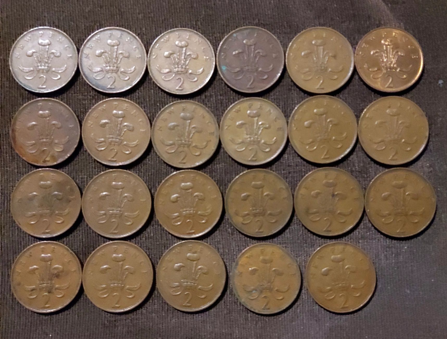 Moneta 2 New Pence
