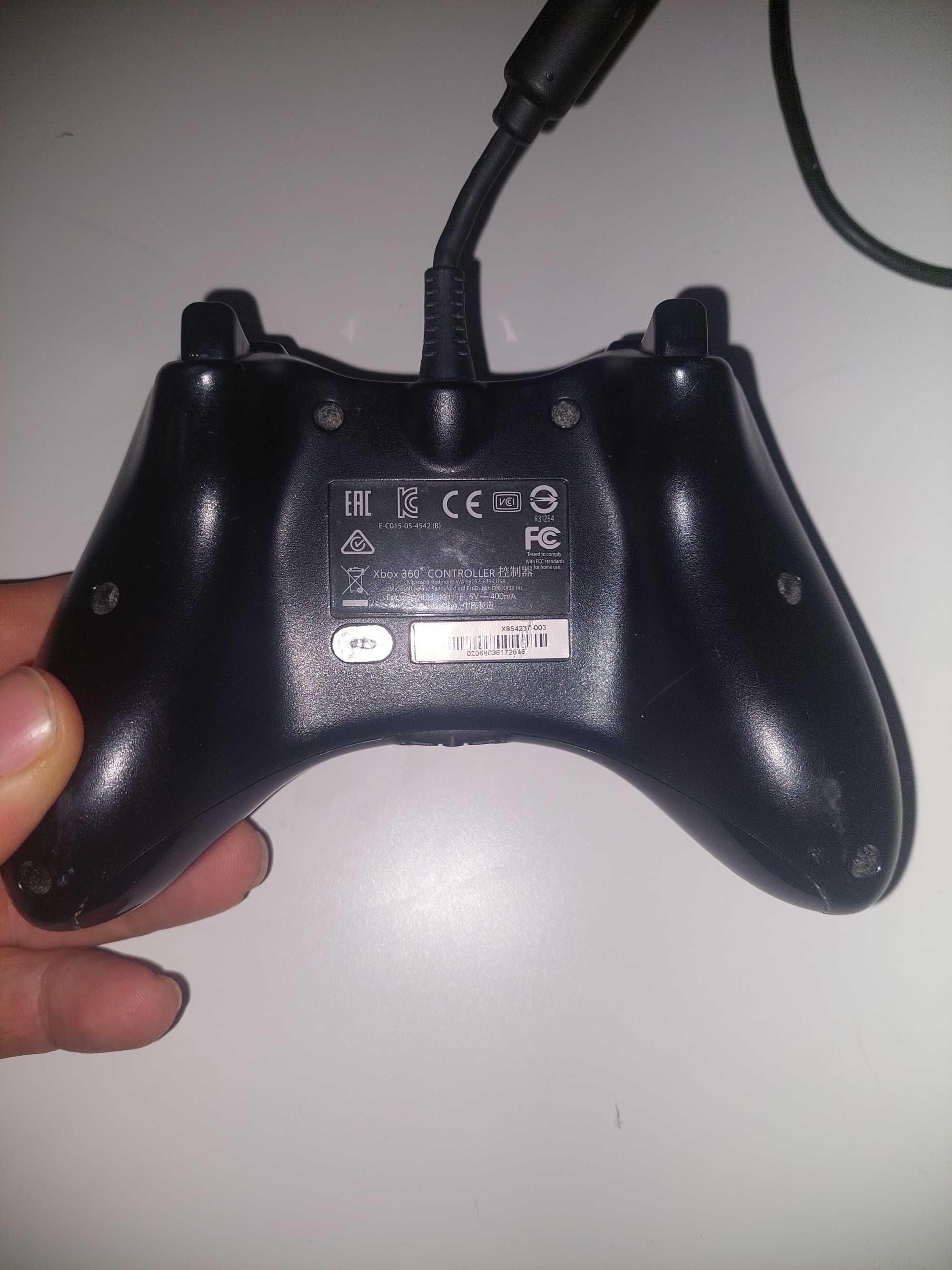 Оригінальнийпровідний контроллер Xbox  360 в ідеальному стані геймпад
