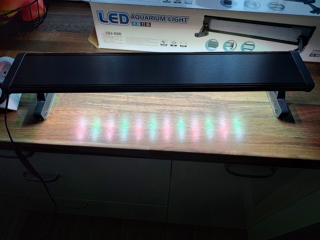 Lampa LED akwarium