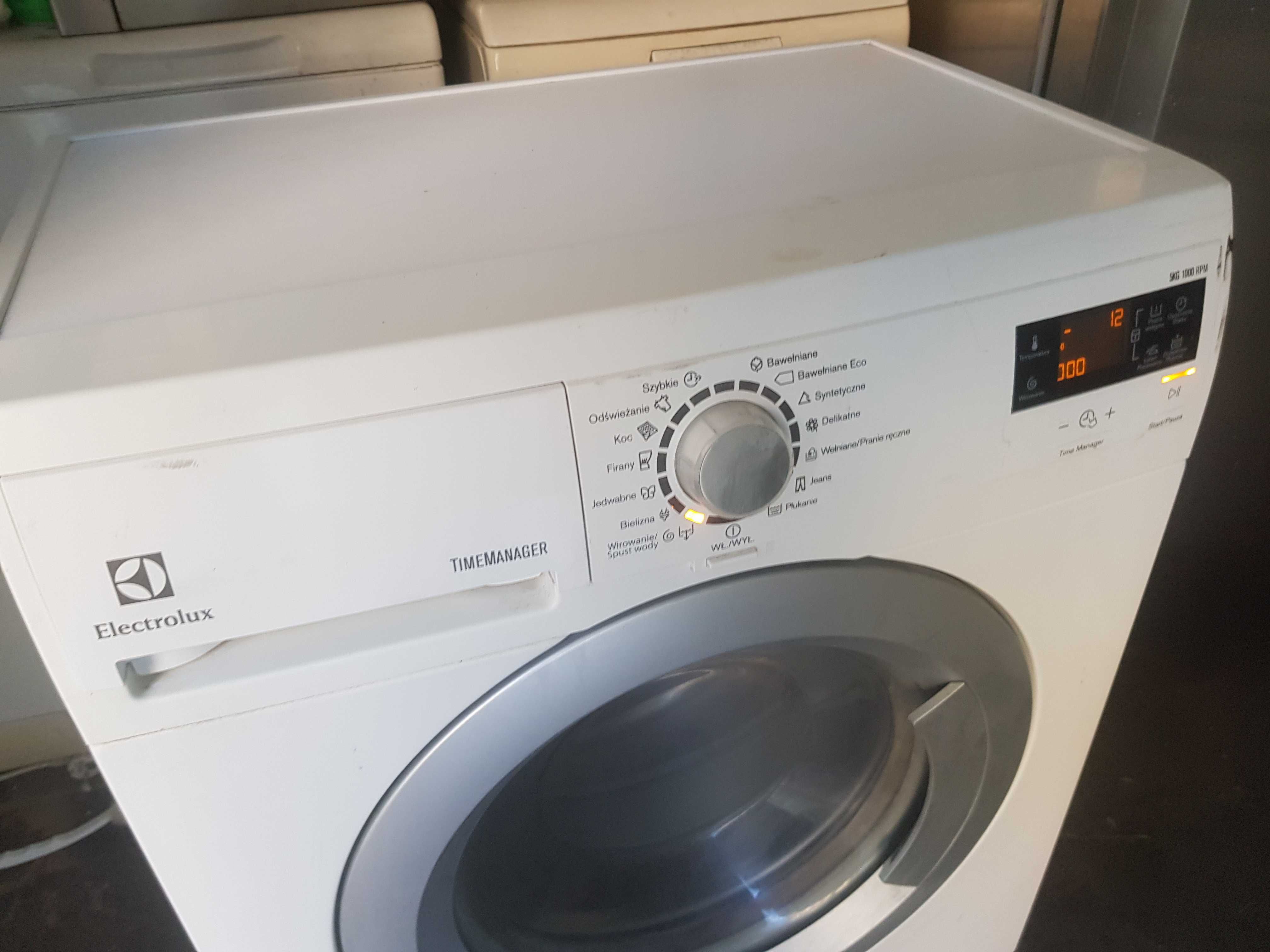 Pralka Electrolux Time manager Slim 5kg klasa a++