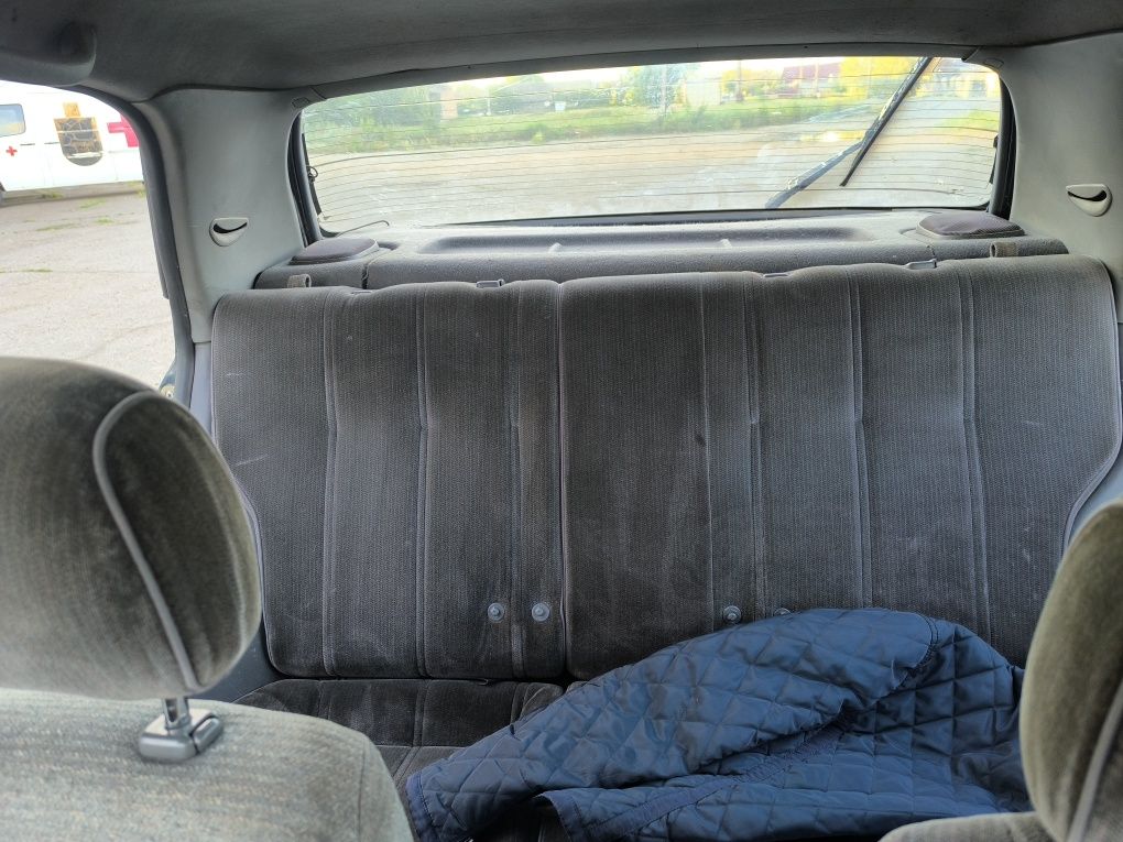 Nisan sunny N14 1.6l