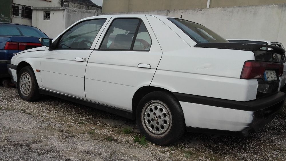 Alfa Romeo 155 - peças.