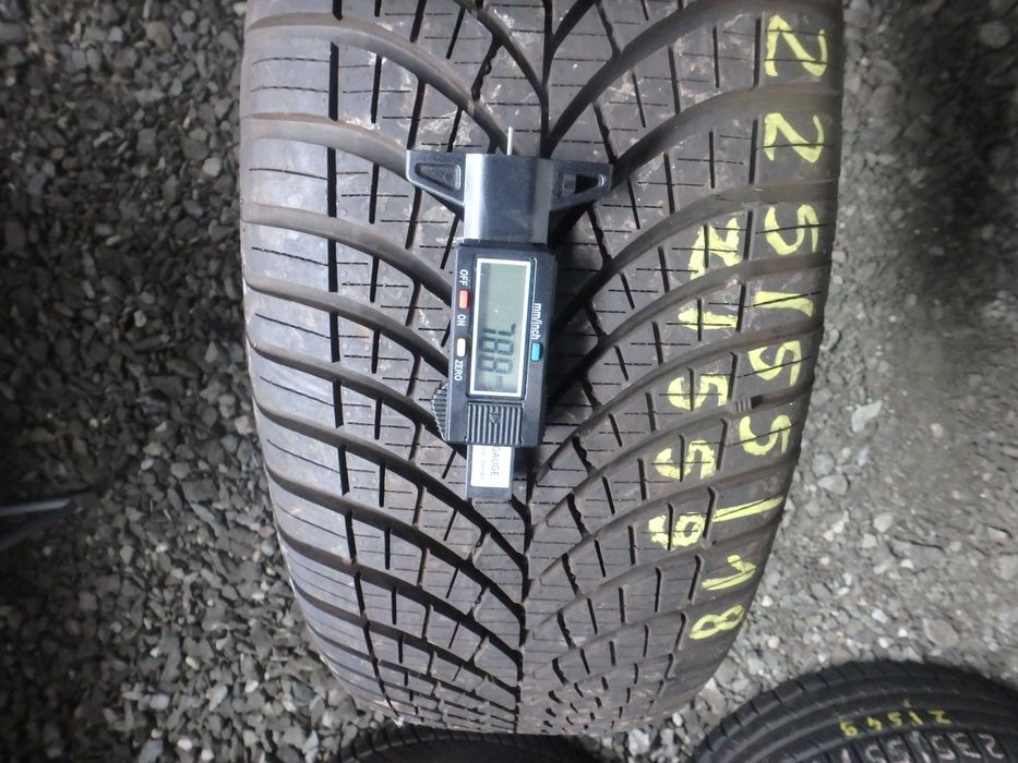 225/55r18 225/55/18 Goodyear Vector4Season Gen-3 Z/559