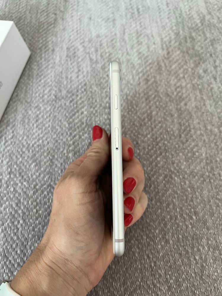 Iphone 8 64GB biały