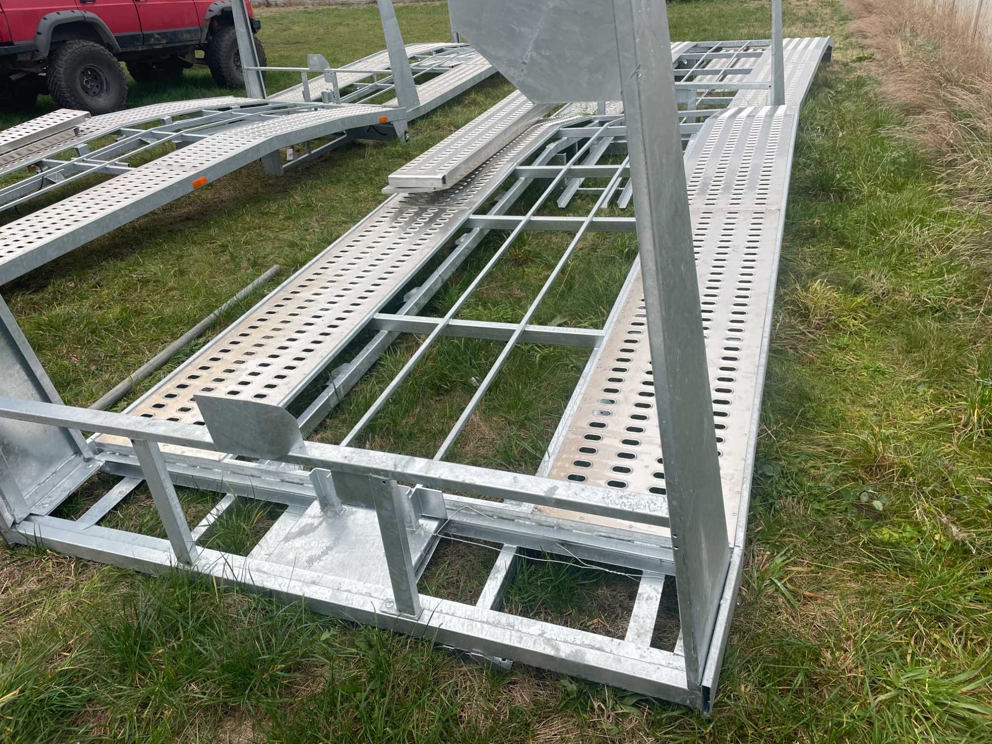 Najazd Zabudowa Autolaweta Aluminium Ocynk   5m Master  Movano i inne