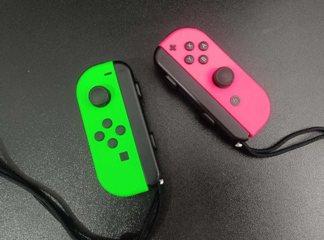 Comando Joy-Con para Nintendo Switch + Case