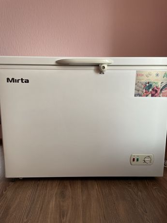 Морозильна камера Mirta 310л