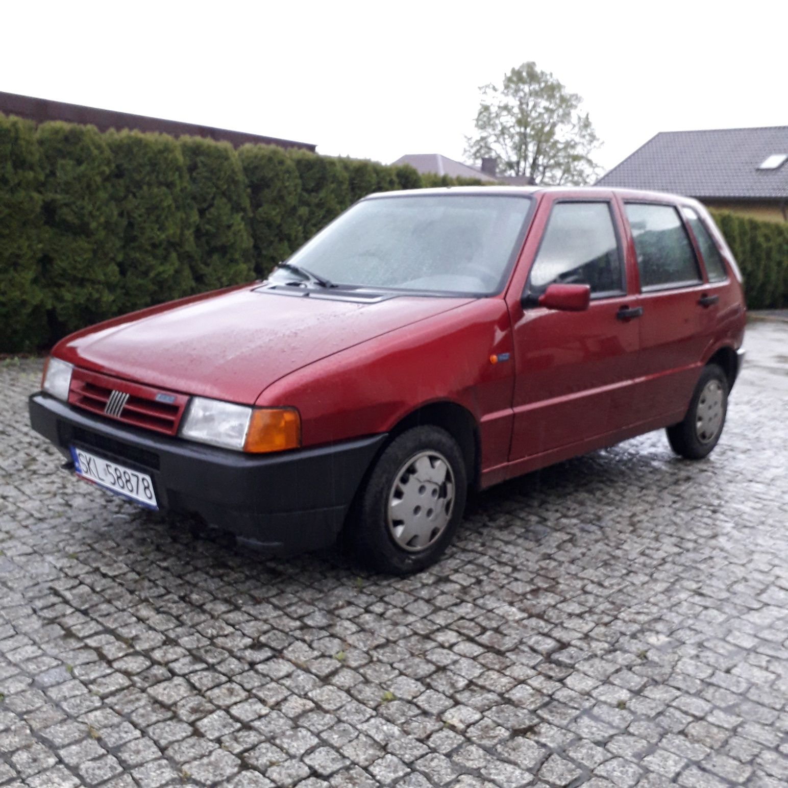 Fiat Uno 1.0, rok 2002