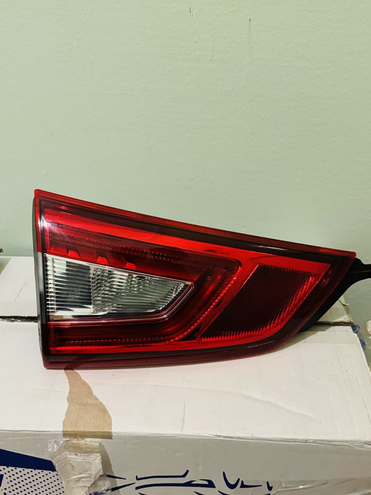 Farolins Nissan Qashqai 11 inferiores