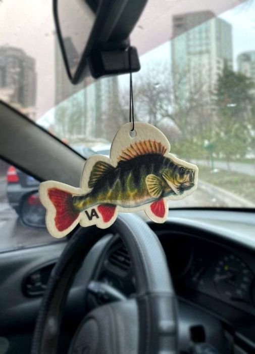 Ароматические рыбы в авто