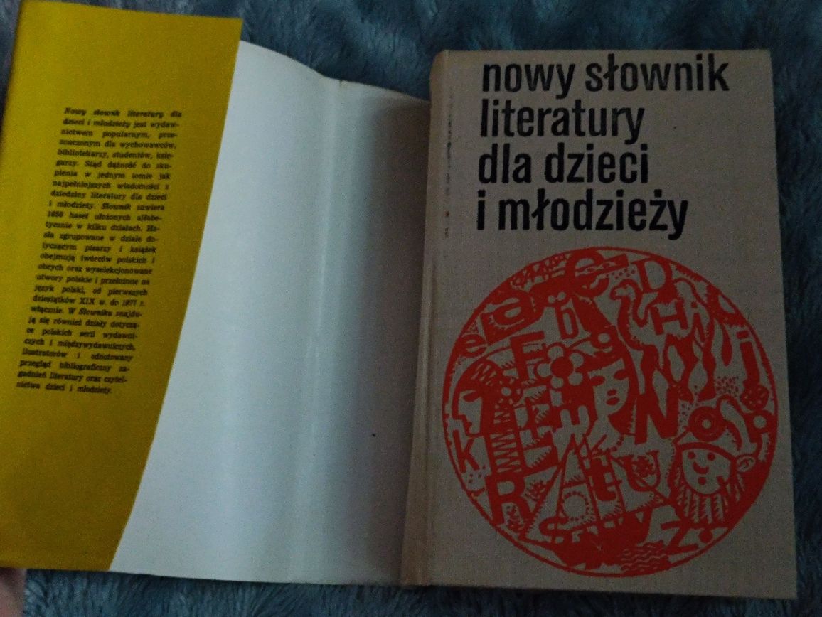 Nowy słownik literatury dla dzieci i młodzieży. Pisarze, książki,serie