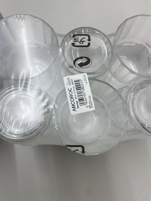Copos Arcoroc 20 cl tenho total 24 caixas fechadas