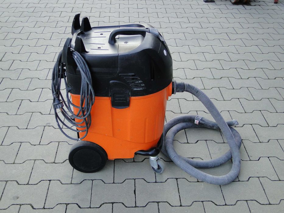 Odkurzacz Przemysłowy Budowlany KARCHER NT 45/1 z otrząsaczem Germany