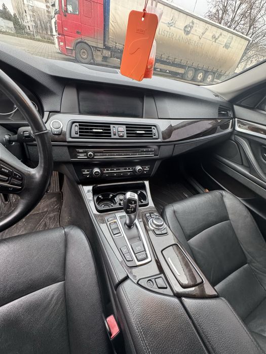 Власний автомобіль, в чудовому стані