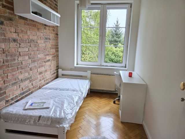 527N_Trzypokojowe mieszkanie