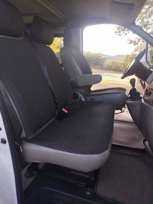 Nissan Primastar 2.0 dci 9 lugares