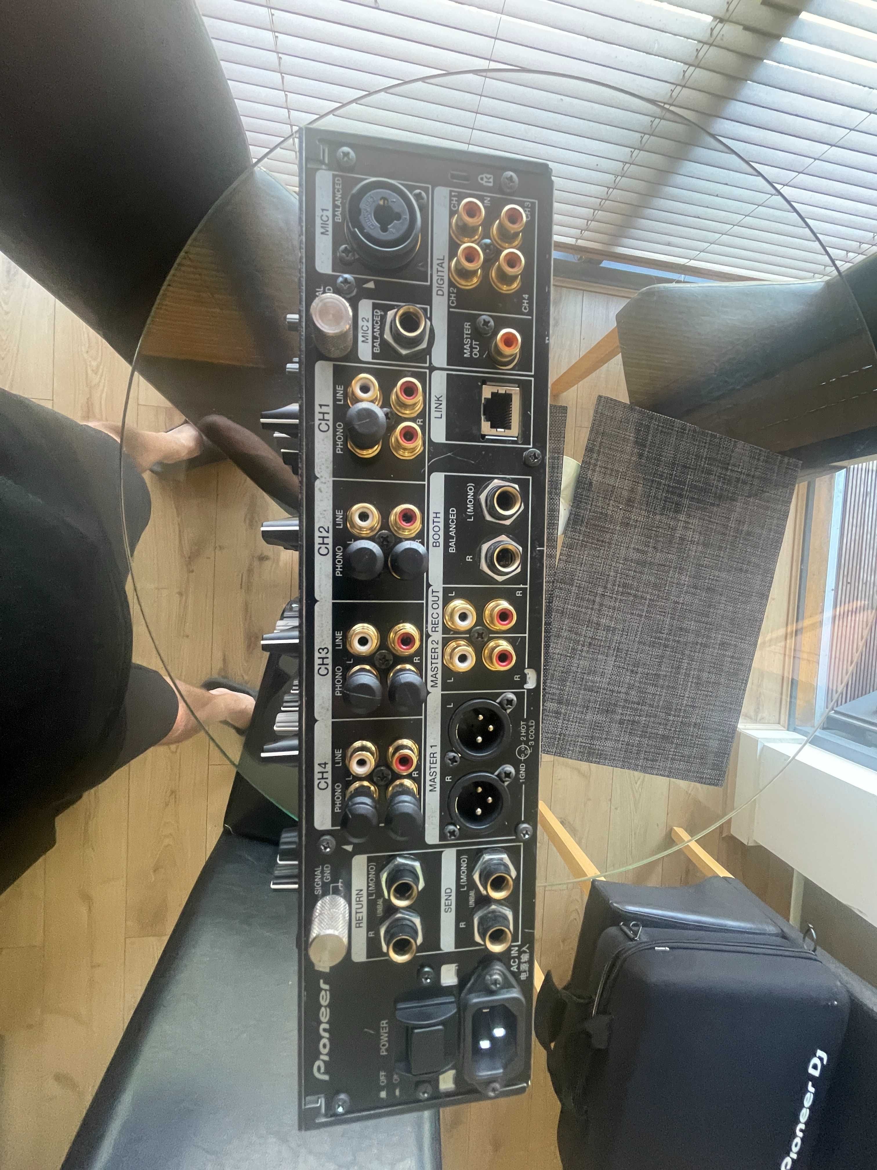 Mixer Pioneer DJM 900 Nexus 2