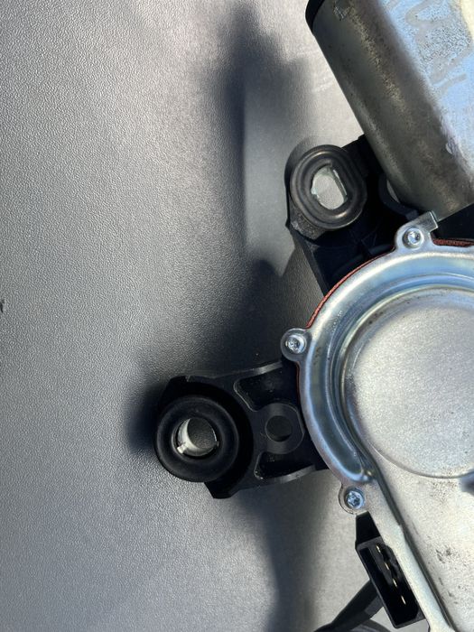 Моторчик Заднього Двірника Audi A6 C6 Універсал 4F9955711B Шрот Ауді