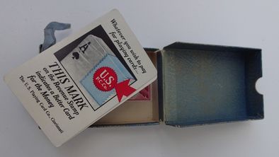Baralho de cartas antigo