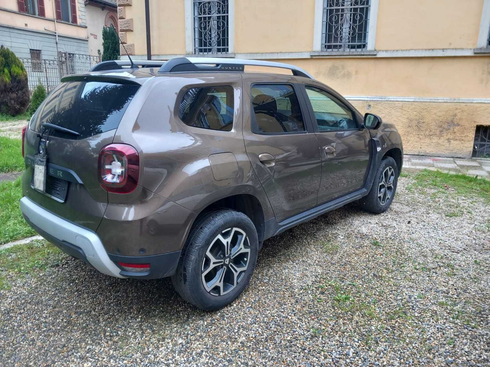 Dacia Duster  1.0 LPG Posiadam inne auta  z  włoch  całe  i uszkodzone