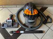 Odkurzacz bezworkowy Dyson DC33