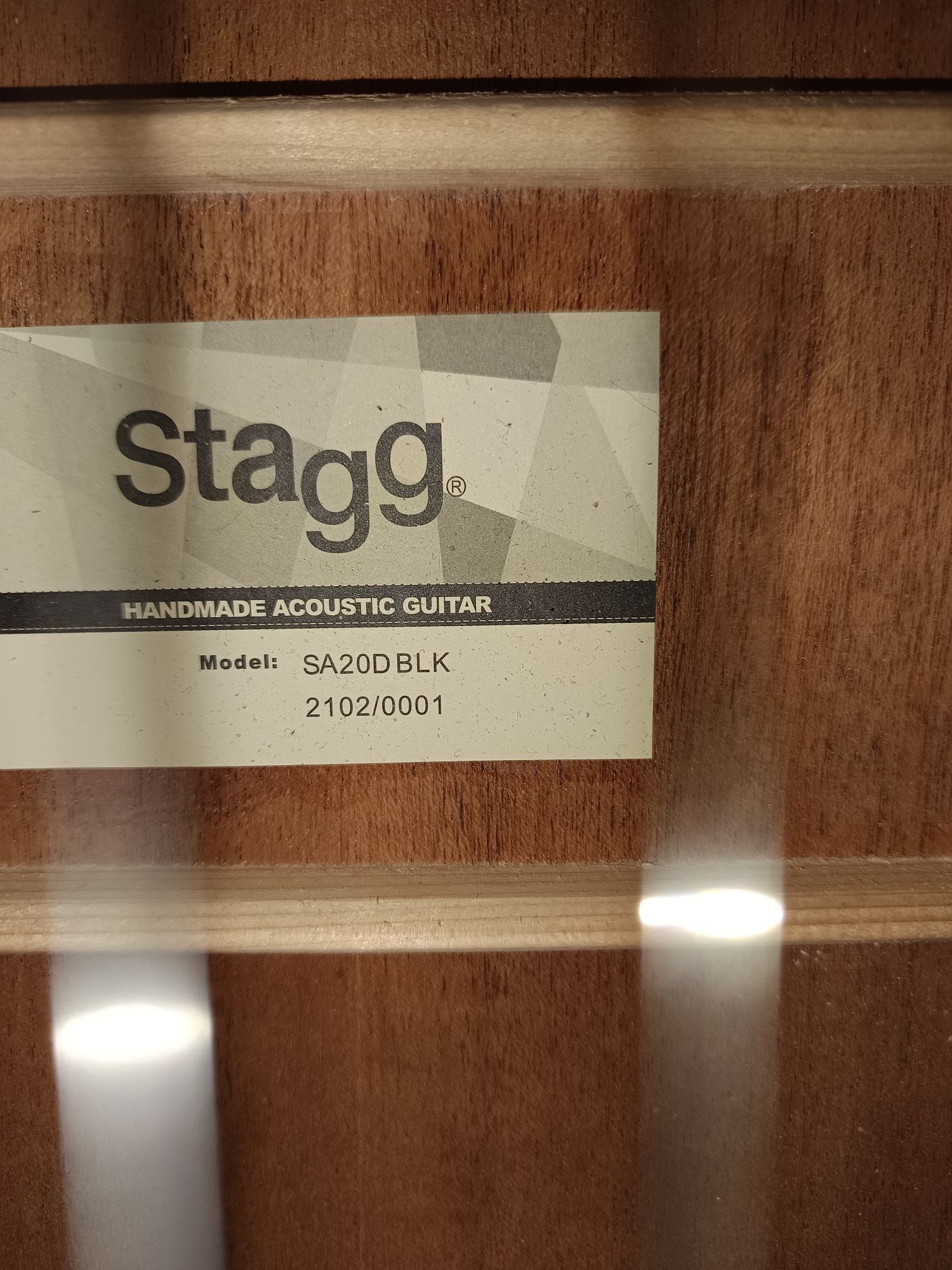 Акустична гітара Stagg SA20D+чехол, тюнер, каподастр, струни