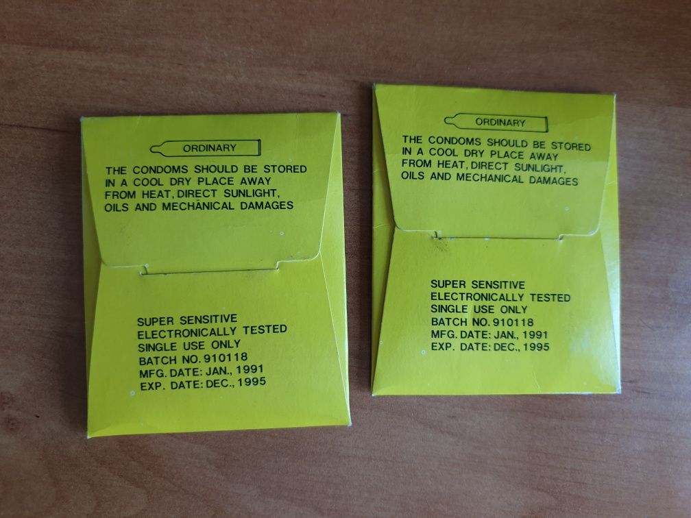 Kolekcjonerskie prezerwatywy kondomy vintage prl