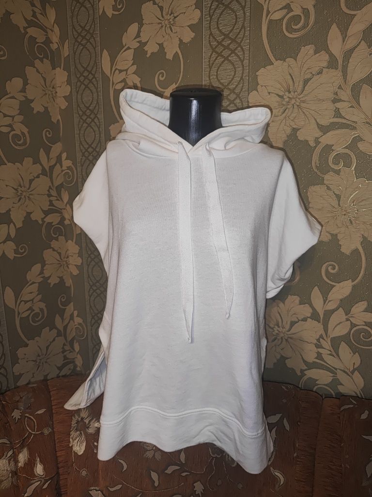 Футболка с  коротким рукавом XS,160 см рост